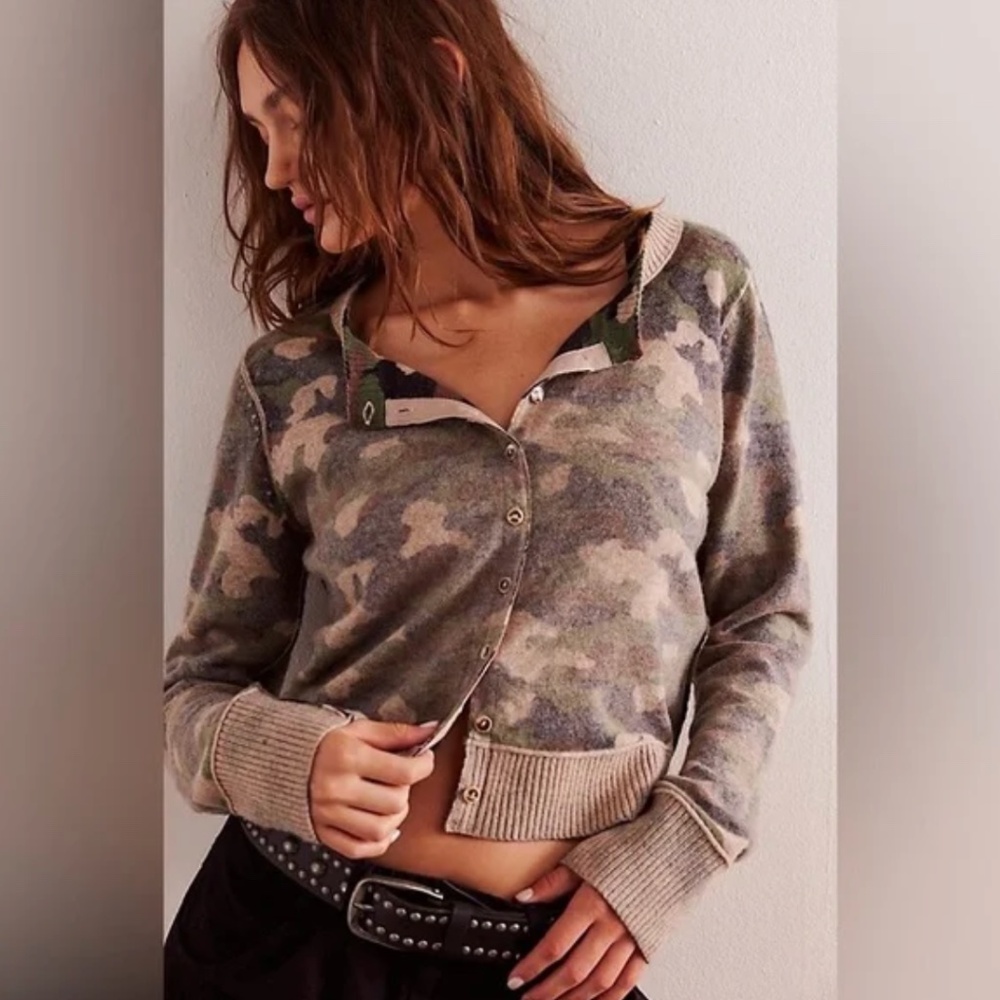 Free People Nocturnal Patterned Cardi - Army Print
